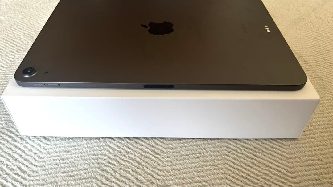 【美品】iPad Air（第5世代）256GB