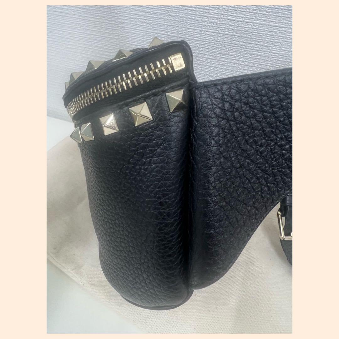 VALENTINO ボディーバッグ 極美品