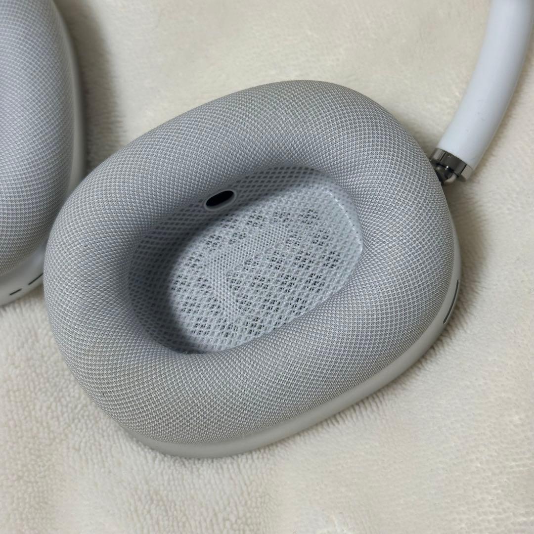【美品】AirPods Max シルバー正規品付属ケース付きノイズキャンセリング