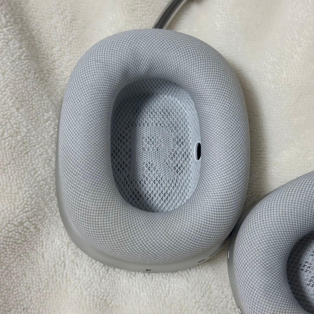【美品】AirPods Max シルバー正規品付属ケース付きノイズキャンセリング