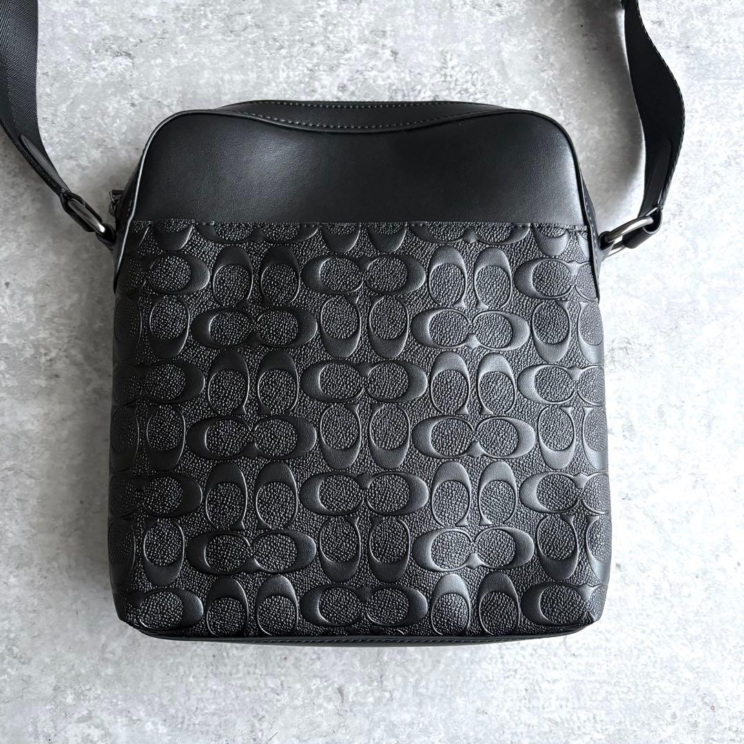 【極美品】COACH シグネチャー フライトバッグ ショルダーバッグ チャーム付