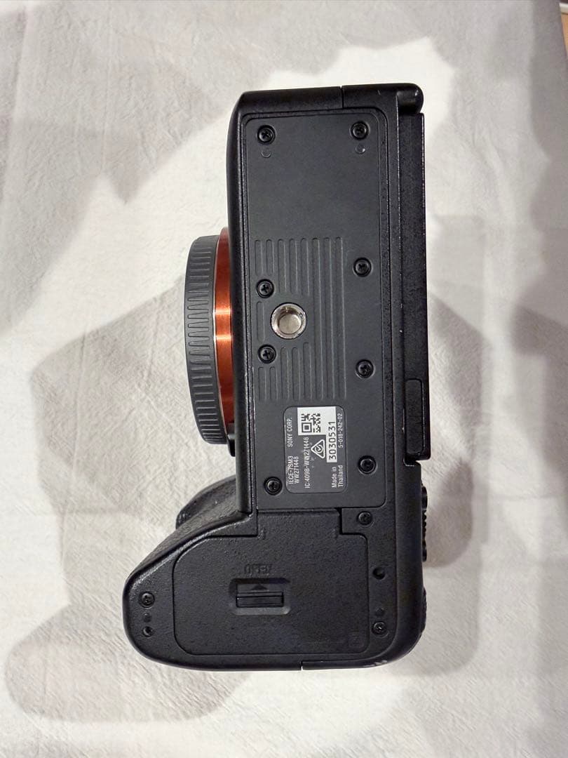 ソニー フルサイズデジタル一眼カメラ　a7siii