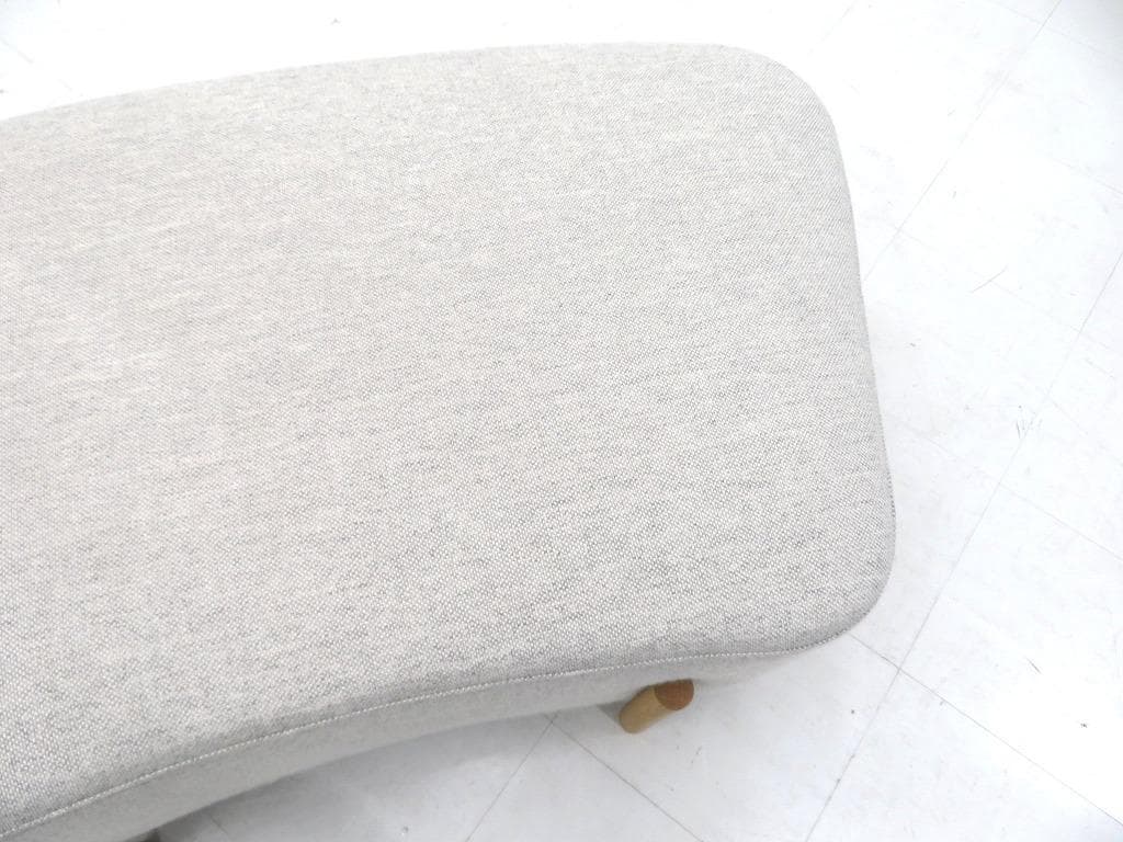 展示品　カリモク　ドラドラ　北欧　オーク材　ソファ 照明付き　ラウンジチェア