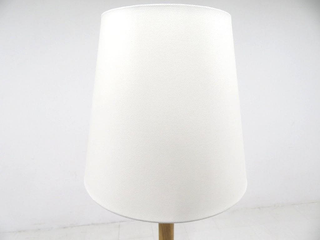 展示品　カリモク　ドラドラ　北欧　オーク材　ソファ 照明付き　ラウンジチェア