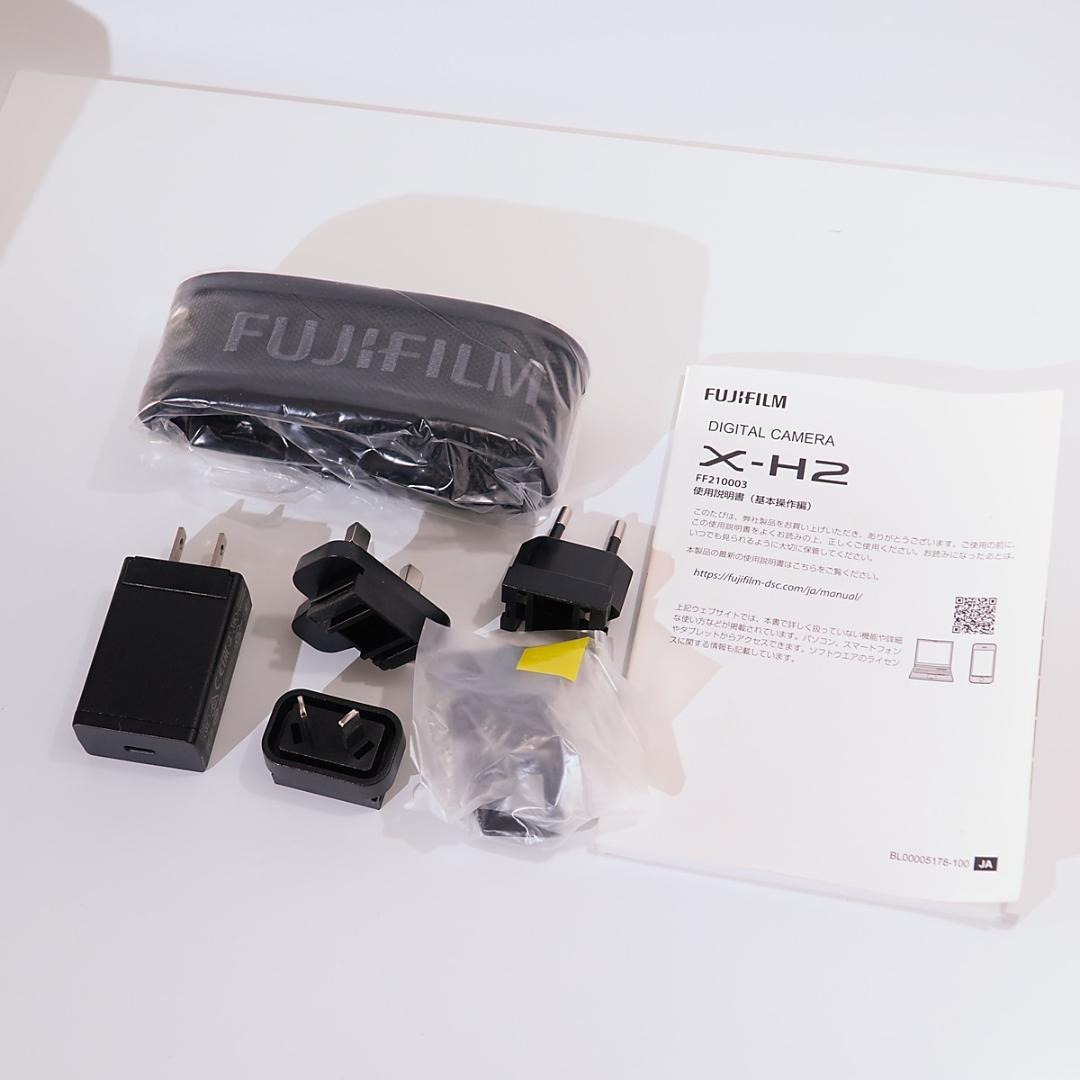 【美品】FUJIFILM X-H2 ボディ＋チャージャー・バッテリー2個