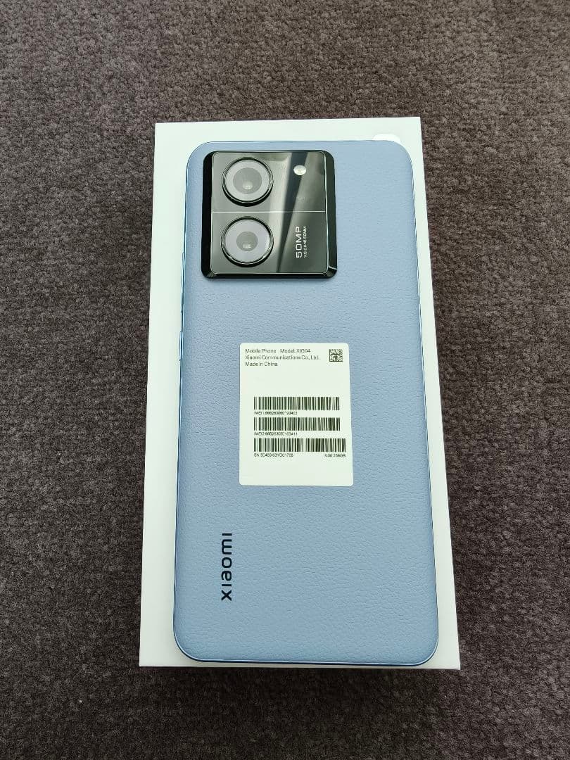 美品 Xiaomi 13T XIG04 アルパインブルー SIMフリー　ケース付