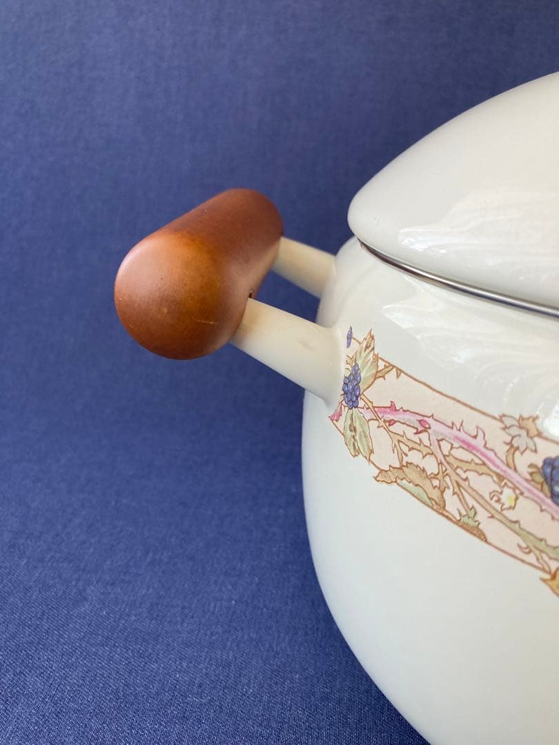 ブランブリーヘッジ 　両手鍋　ホーロー　希少