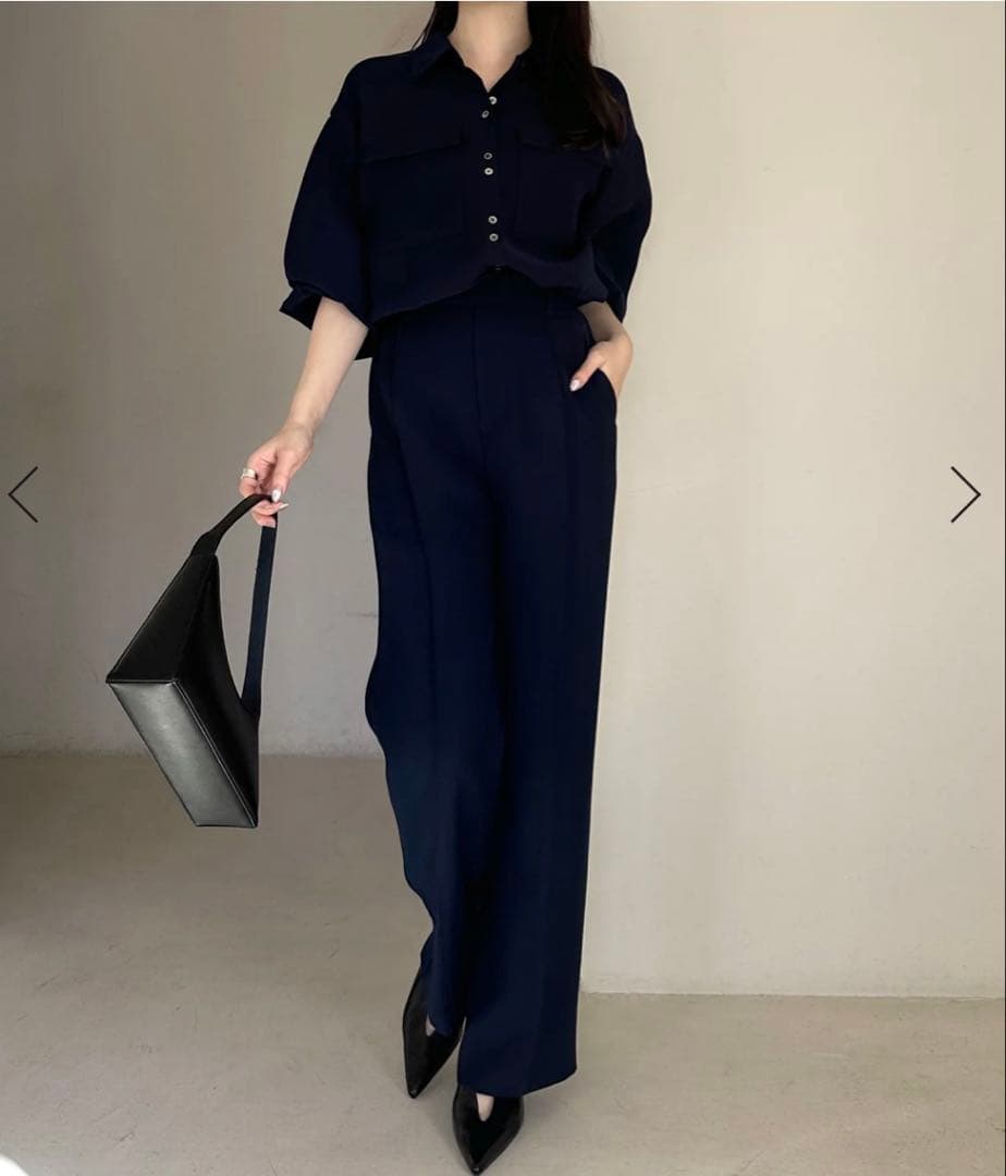 みるく様　anuans アニュアンス　ダブルサテンボリュームスリーブブラウス