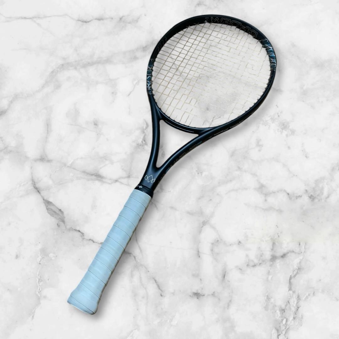 【美品】テニスラケット✨（DIADEM SUPER NOVA+）