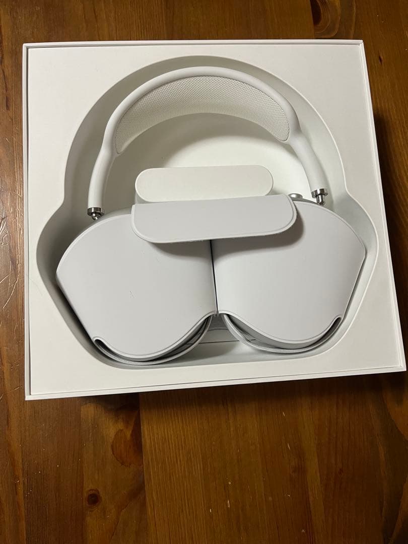APPLE ワイヤレスヘッドホン AIRPODS MAX SILVER