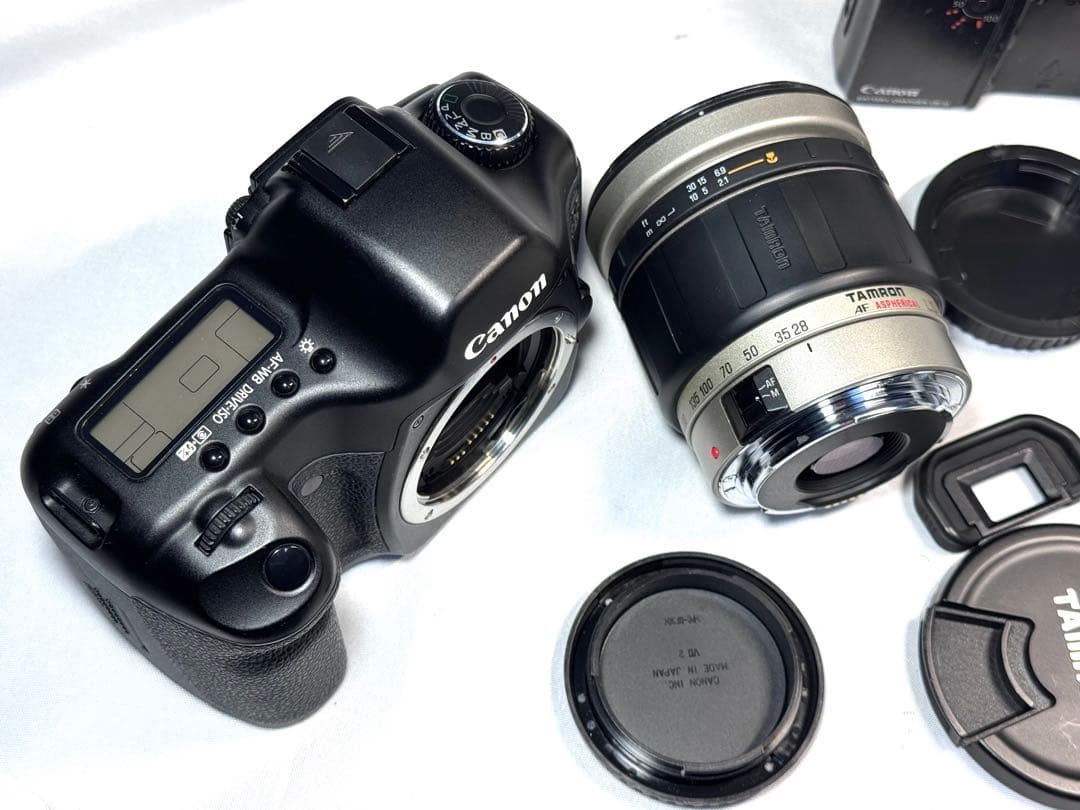 Canon EOS 5D 初代 後期型 美品 付属品多数 28-200 レンズ付