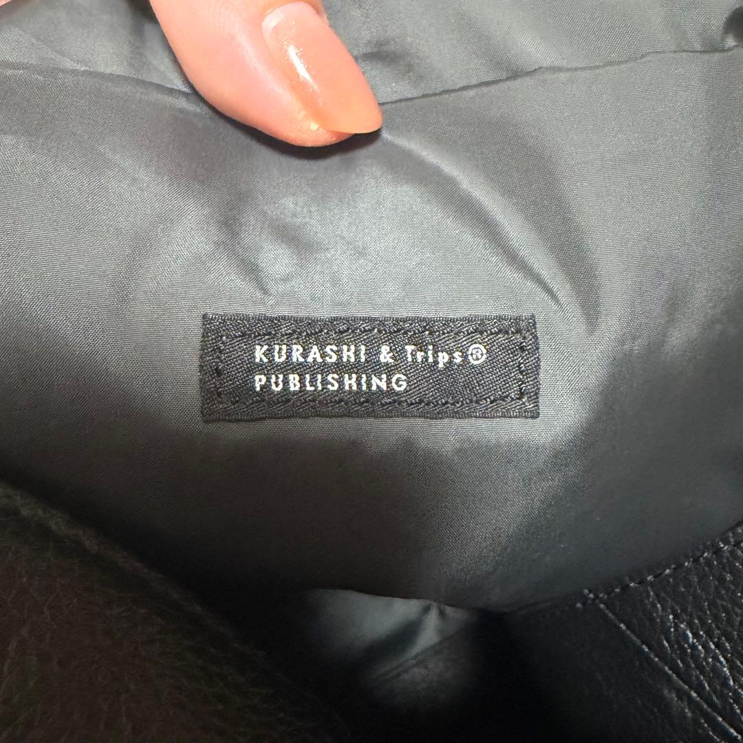 北欧、暮らしの道具店　レザーのショルダーバッグ