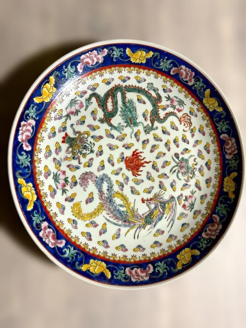 中国美術　青龍の陶器皿