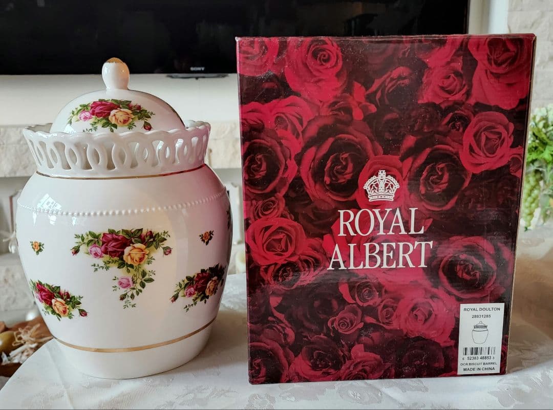 希少 ロイヤルアルバート ④ オールドカントリーローズ 特大ビスケットBOX