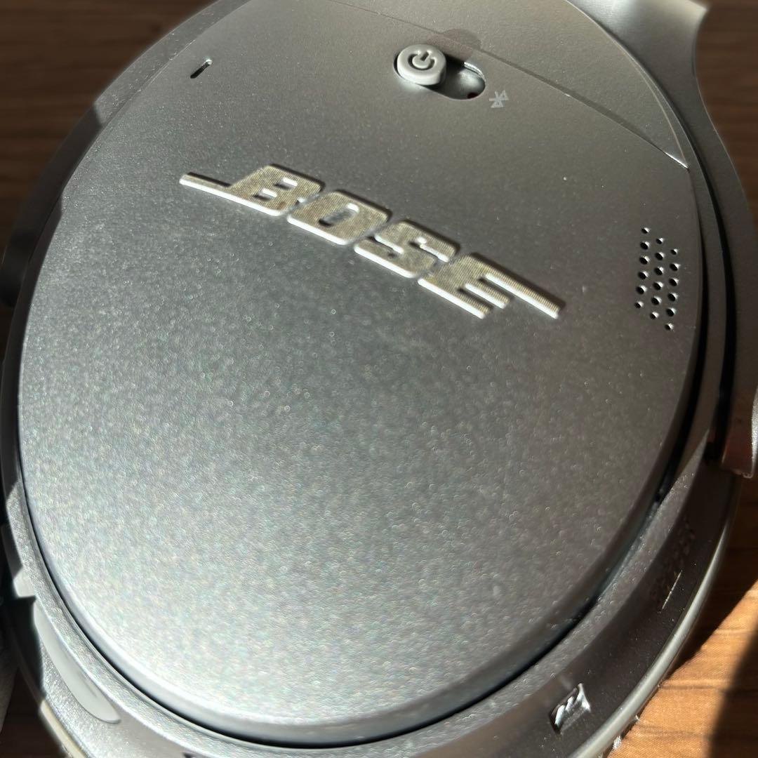 ほぼ未使用美品Bose QuietComfort 35 ワイヤレスヘッドホン