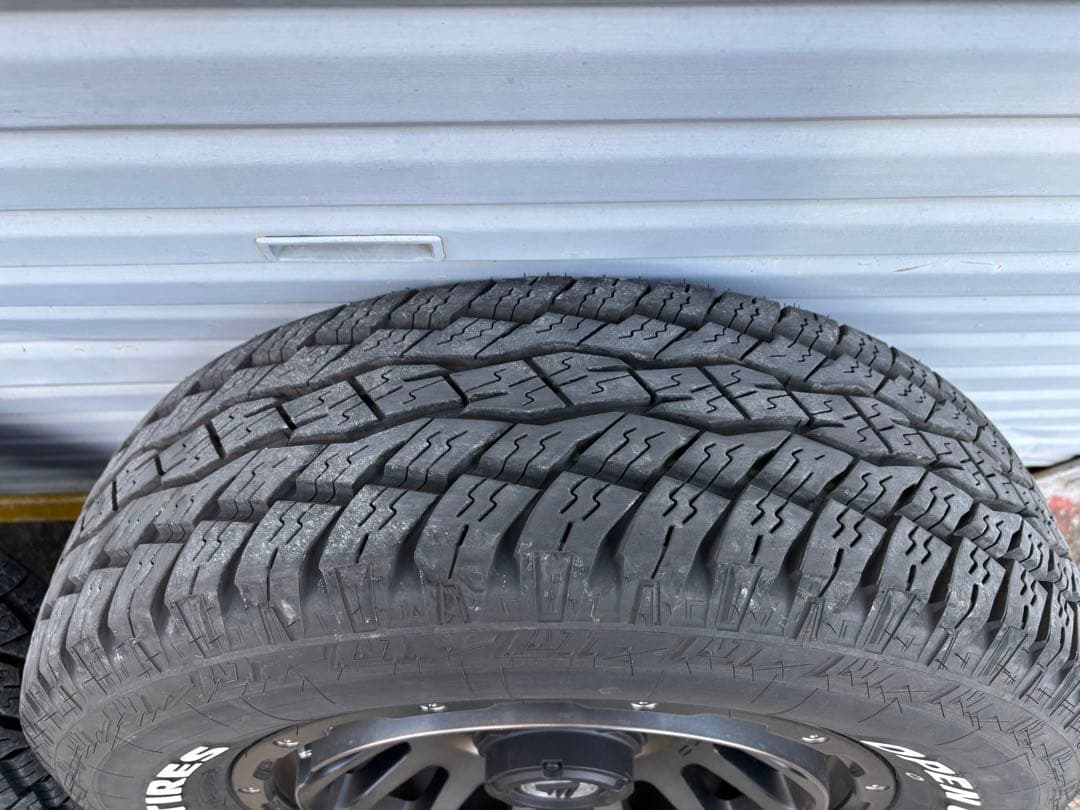 キ*猫様 デルタフォースオーバル 215/70R16 スズキジムニーDELTA