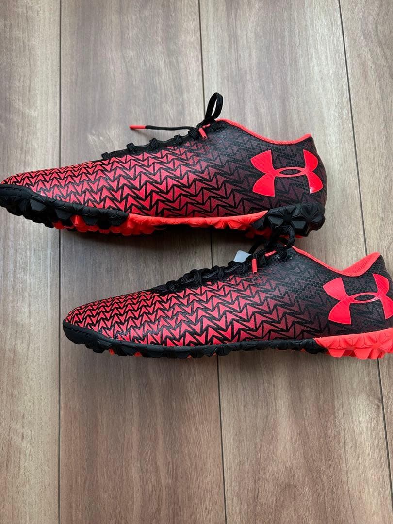 アンダーアーマー サッカートレーニングシューズ CFフォース 27.5
