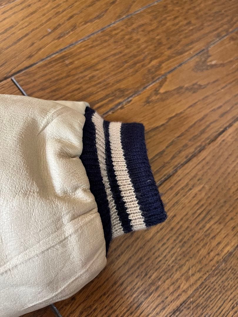 BOSS スタジャン 非売品