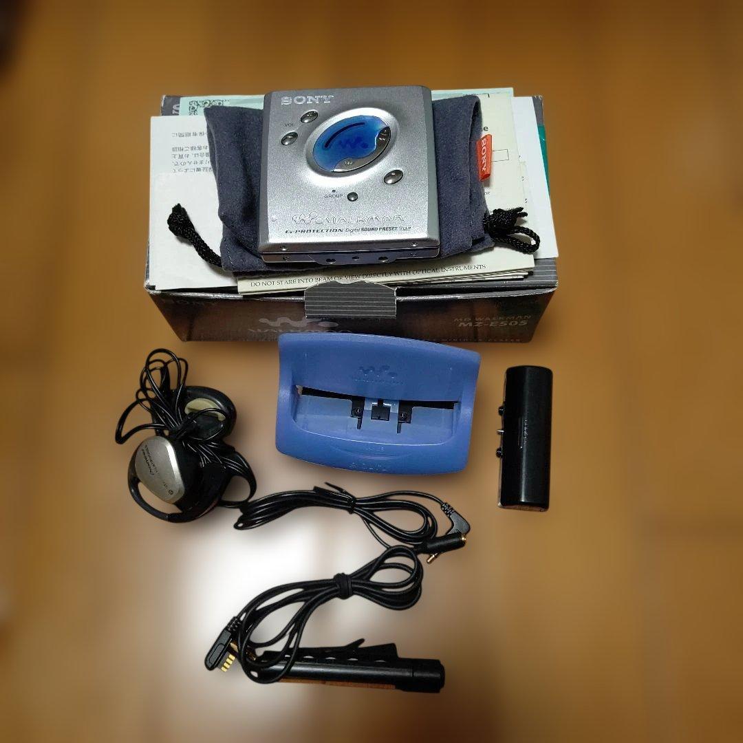 ほぼ完品 SONY ポータブルMDプレーヤー MZ-E505