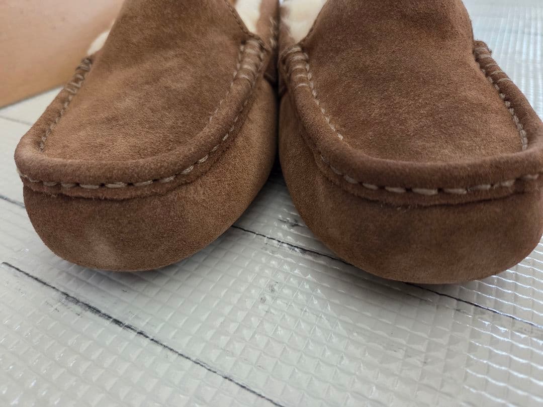 UGG(アグ) レディース ANSLEYモカシン 6サイズ