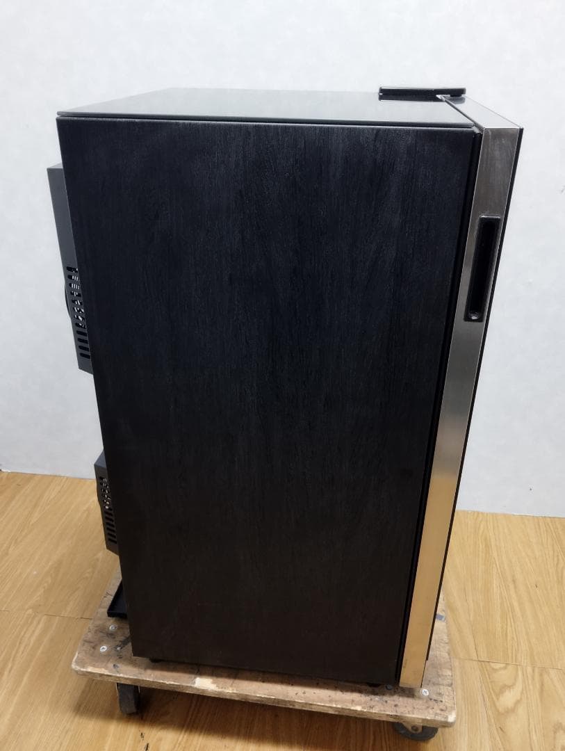 K♦039 デバイスタイル ワインセラー WF-P28GS-LTD　限定品