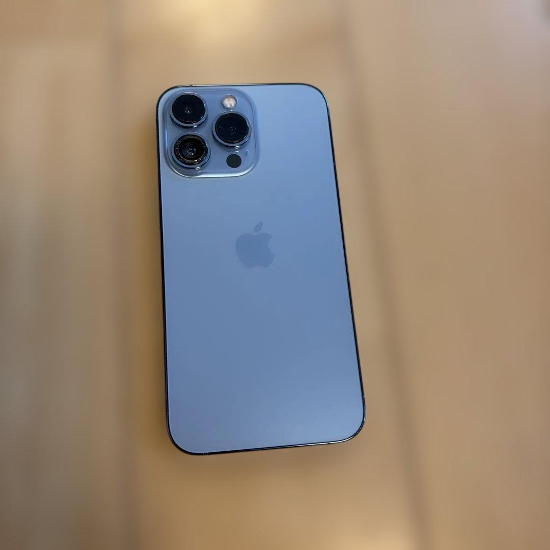 Apple iPhone 13 Pro シエラブルー