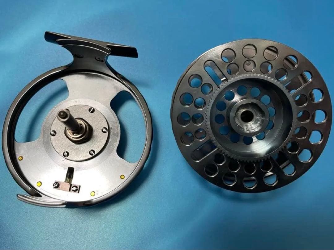 ROVEX Waterborne #10 レバードラグ付フライリール