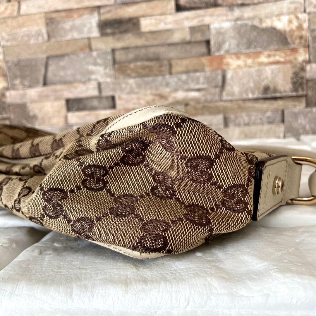 【人気】GUCCI　グッチ　アビー　GGキャンバス　ワンショルダーバッグ　y2k