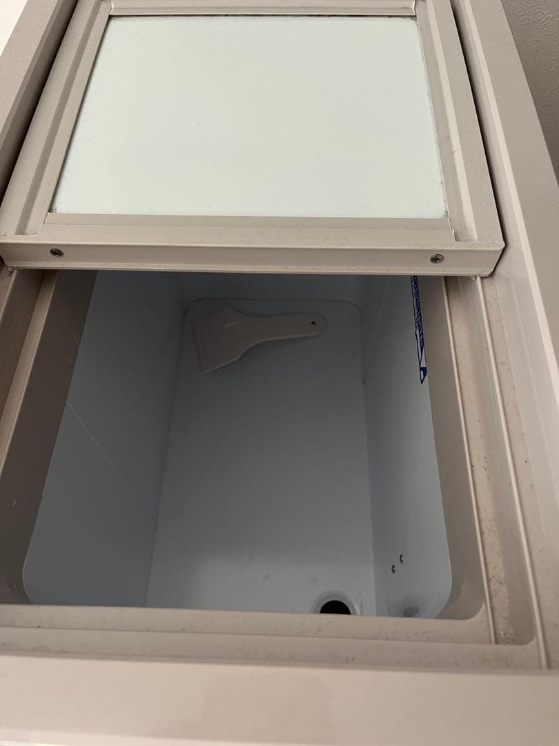 SANDEN業務用冷凍ストッカーPF-035W 2023年製