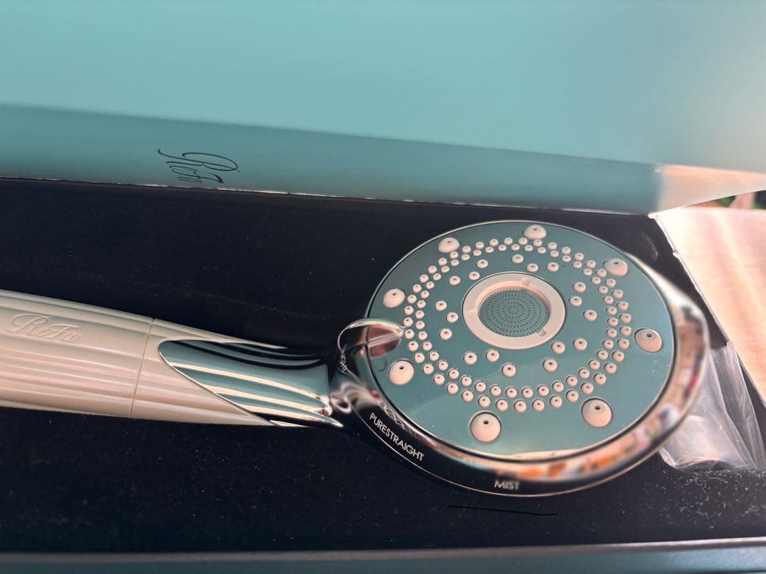 リファ　シャワーヘッド　ファインバブル　ピュア　＋2×新品カートリッジ