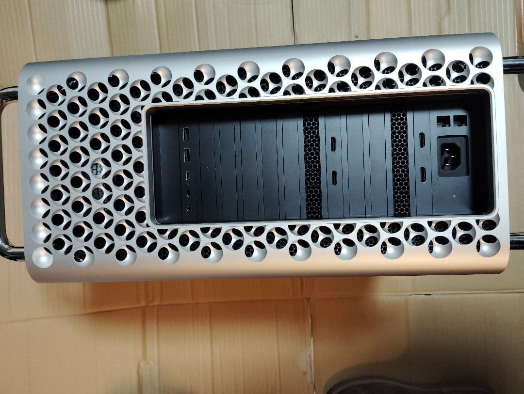 Mac Pro 2019 12コア