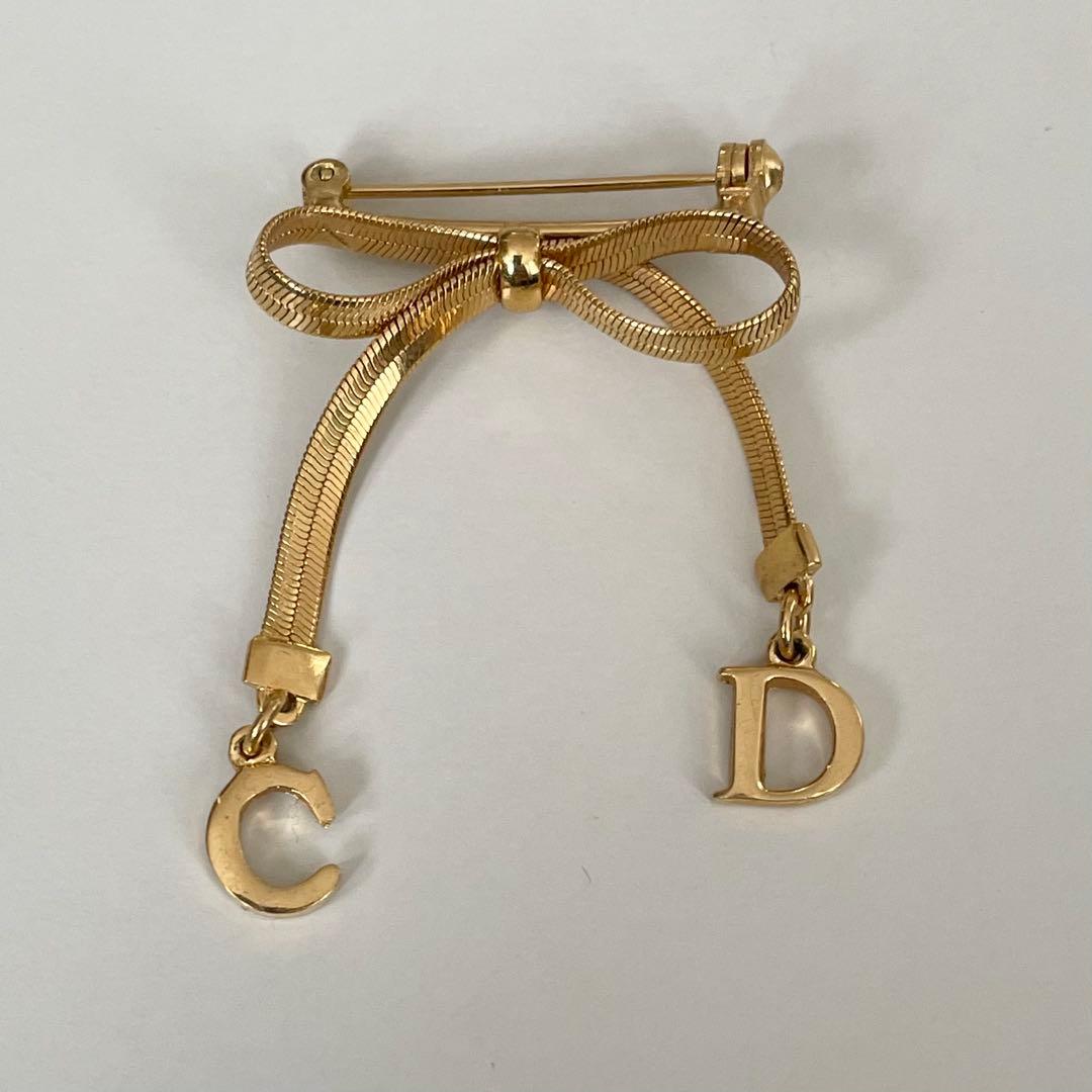 Christian Dior クリスチャンディオール＊ゴールド リボン ブローチ