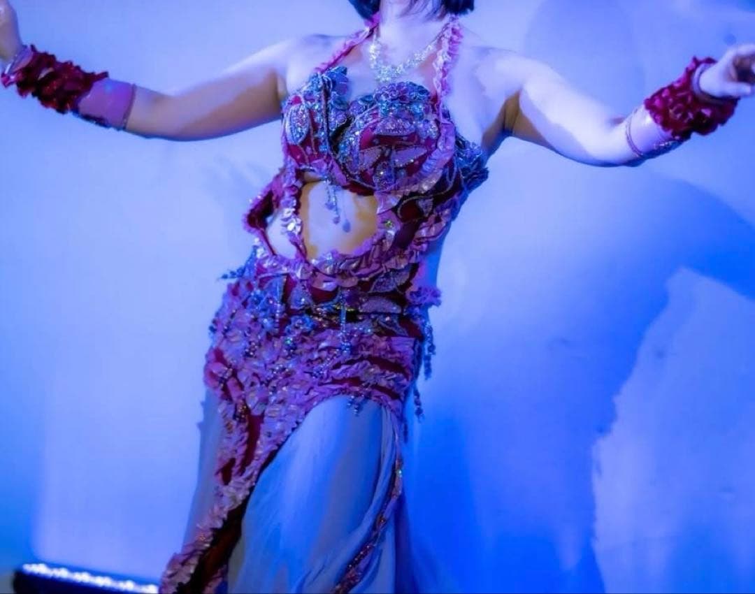 エジプト製　ベリーダンス衣装　オリエンタル