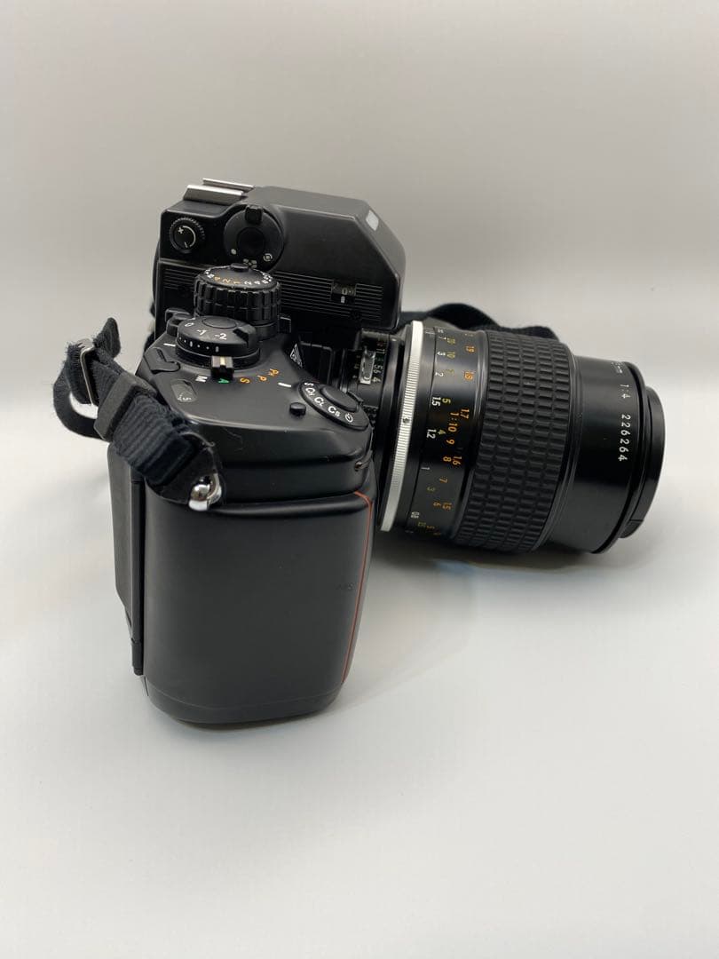 Nikon F4 フィルム一眼レフカメラ Nikkor 105mmレンズ付き