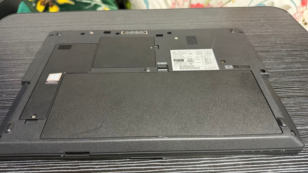 富士通ノート LIFE BOOK U749/A オフィス2019インストール