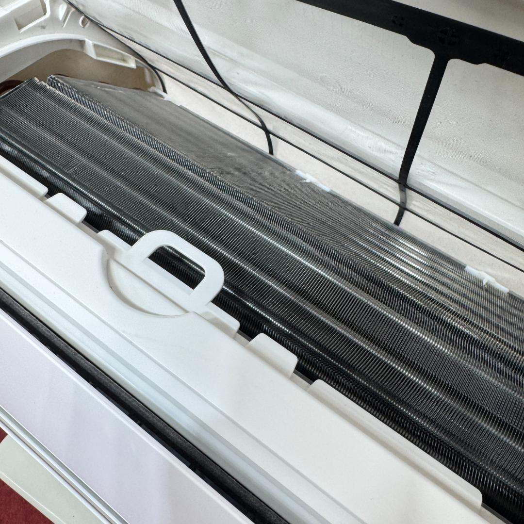 東京23区配送無料　超美品ダイキンエアコン2.2kw　6畳用　使用期間3か月