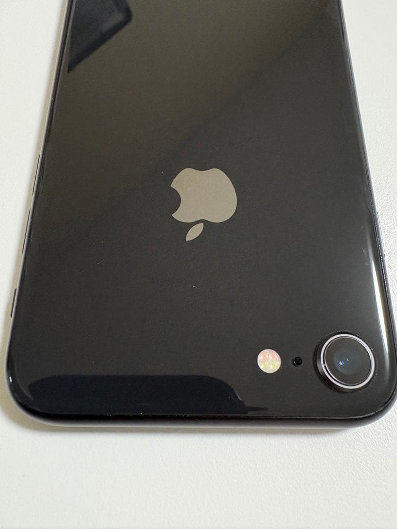 美品　Apple iPhone 8 スペースグレー 本体