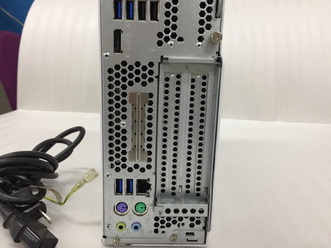 ミニPC FUJITSU/D587/i5/8G/HDD500G/WIN11/OFFICE