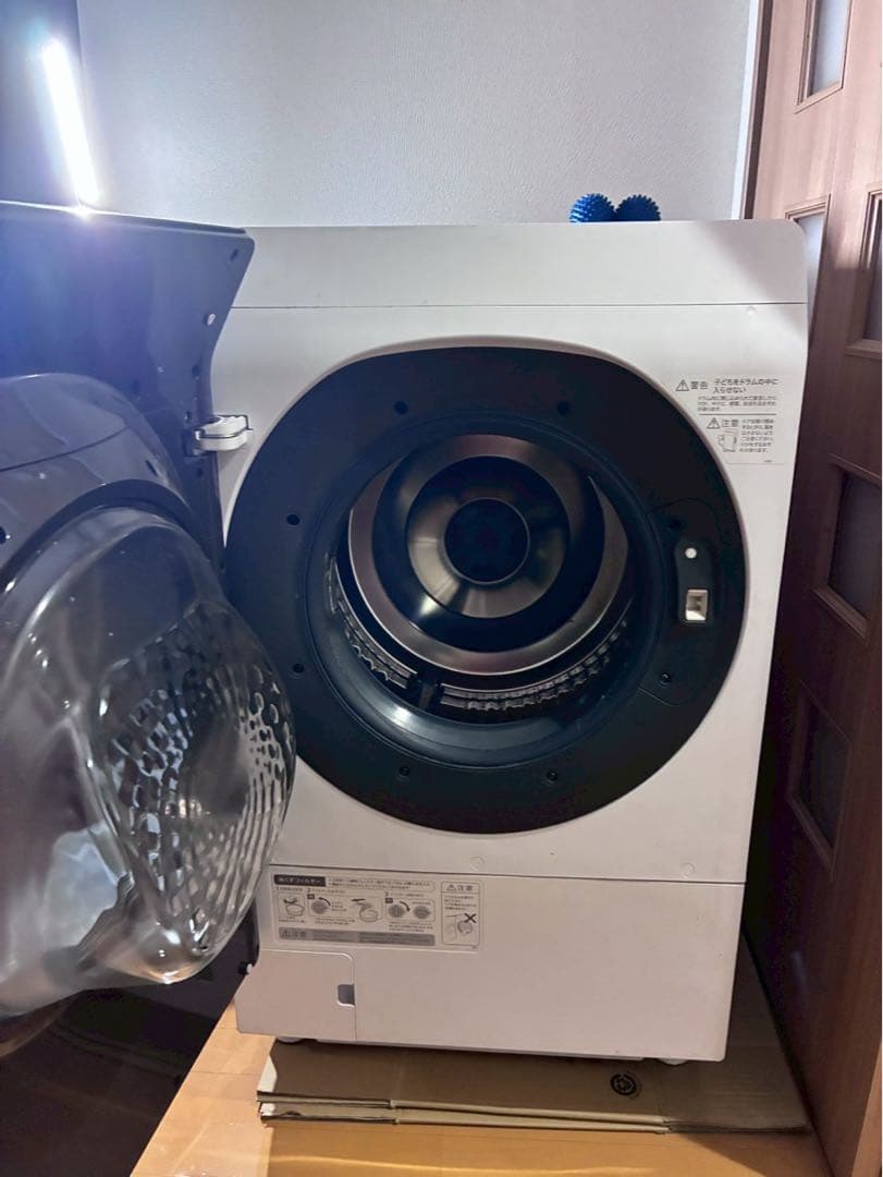 (ともち)SHARP ドラム式洗濯機 本体