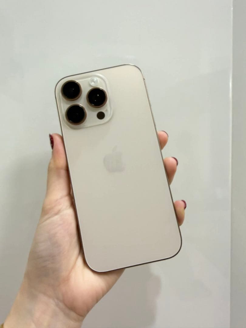 iPhone 16 pro 256GB バッテリ91%