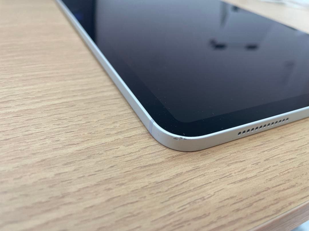 p*m様 iPad Pro 11インチ　第一世代シルバー ＋Apple Penc