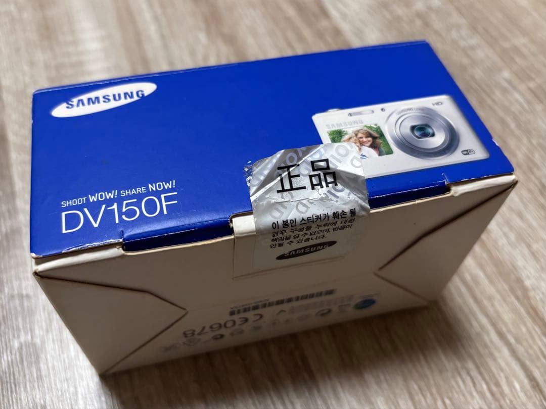 サムスン　デジカメ　DV150F ホワイト