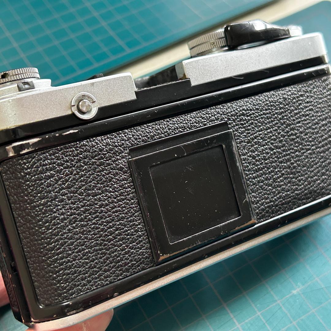 NIKON F2 フィルムカメラ 2台 ジャンク品 部品取り 中古品