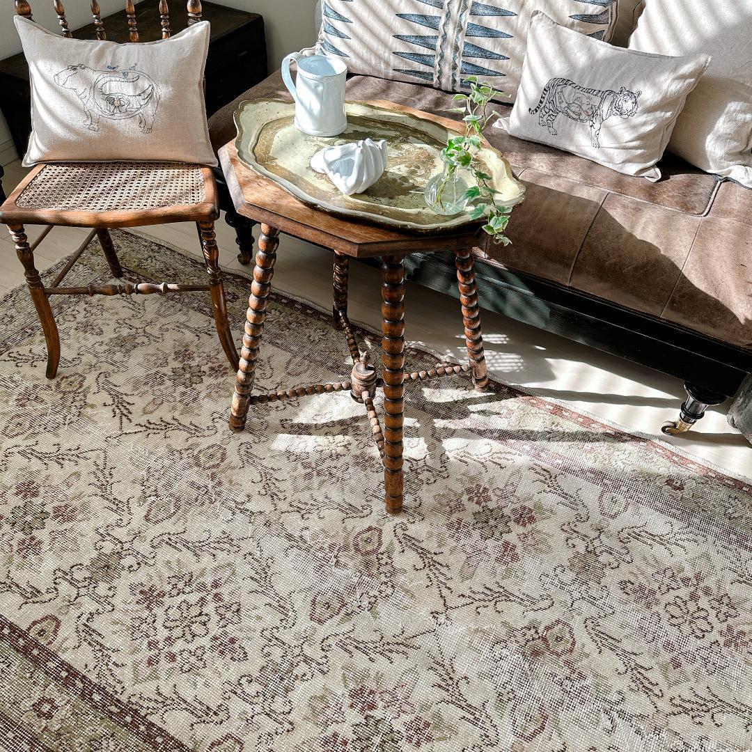 トルコヴィンテージラグ A93 レア クリーム グリーン ブラウン ピンク