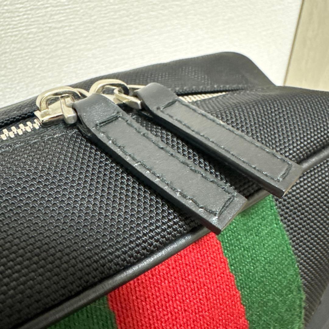 GUCCI シェリーライン　ナイロン×レザー　ブラック　セカンドバッグ　美品