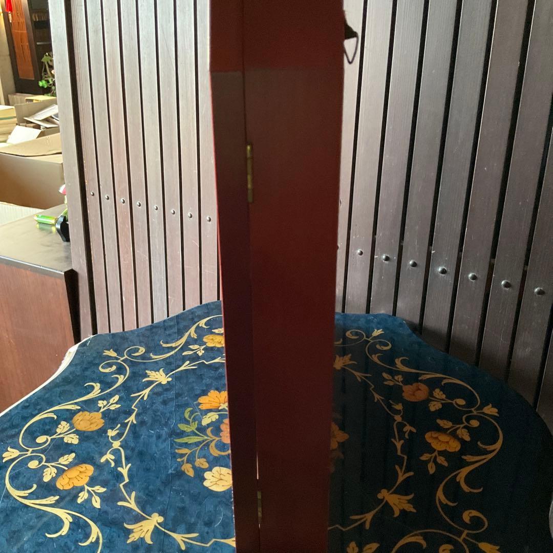 コレクションケース　飾り棚　背面ミラー