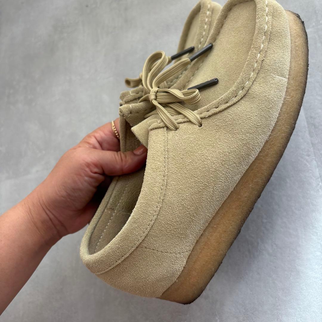 CLARKS ワラビー　ベージュ モカシン