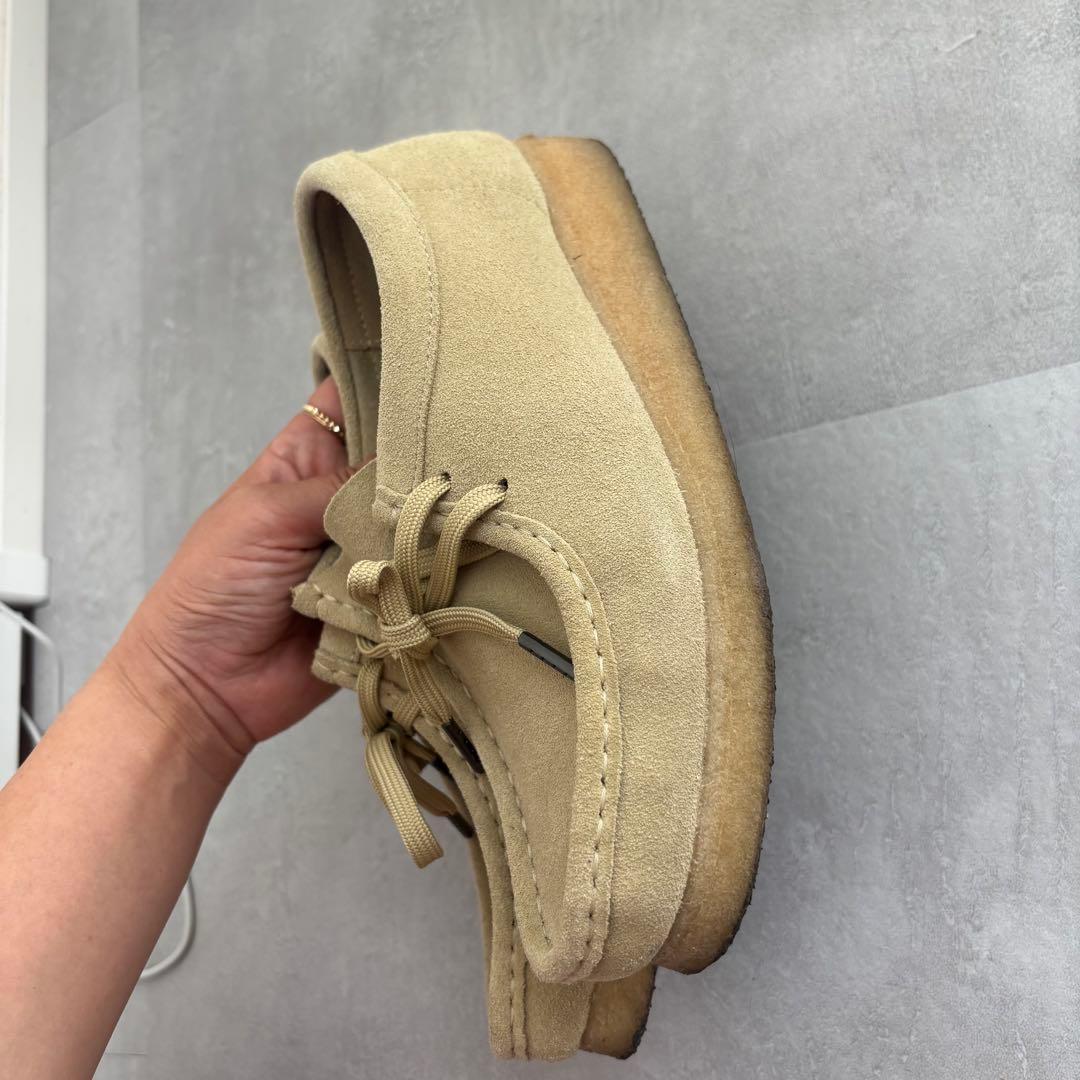 CLARKS ワラビー　ベージュ モカシン