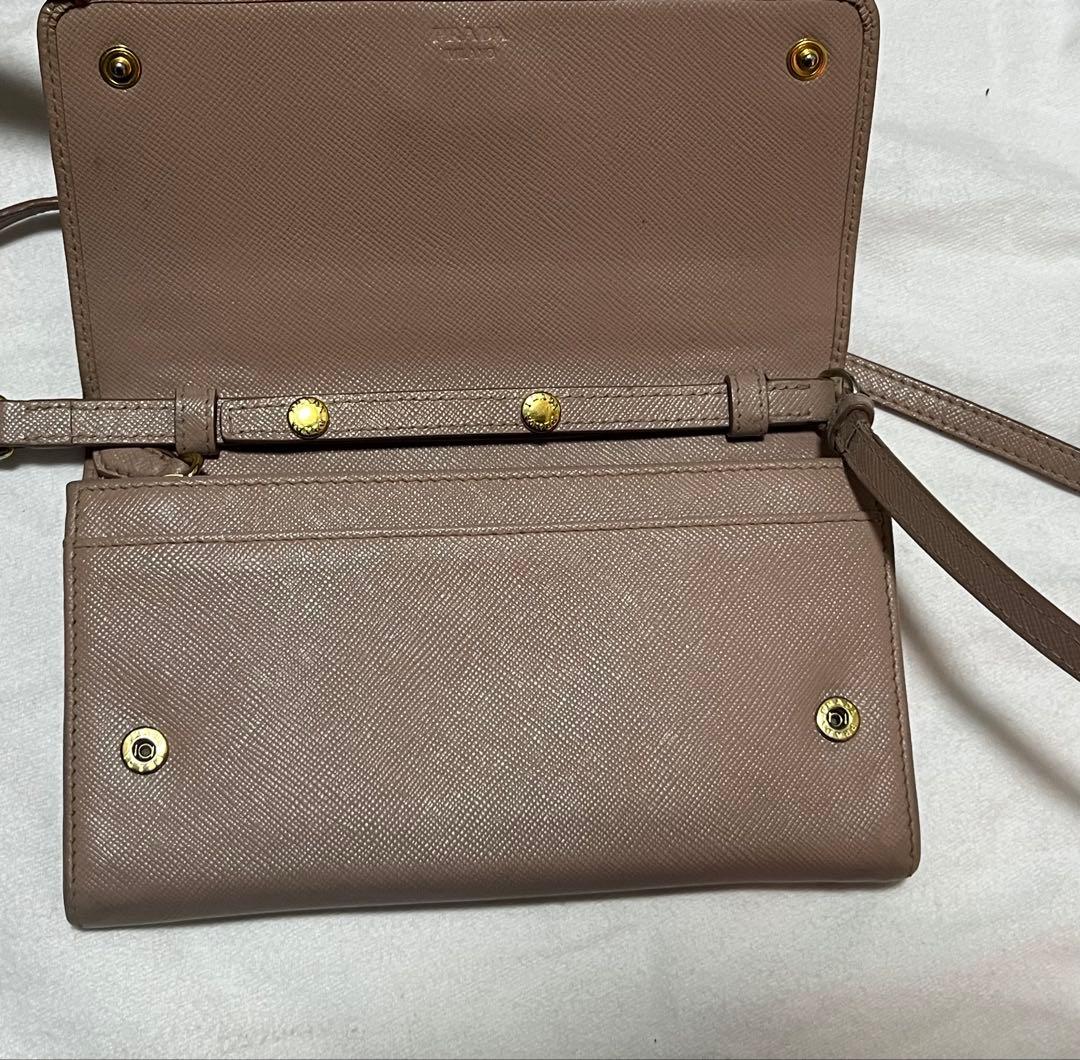 PRADA サフィアーノレザー ショルダーバッグ