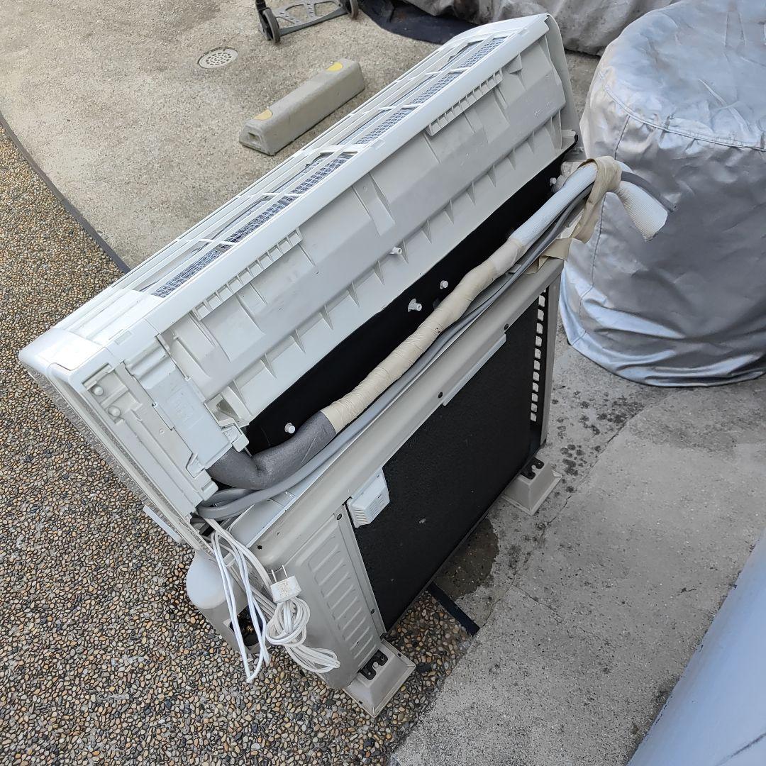 日立 6畳用 ルームエアコン白くまくん RAS-A22C 福岡県より